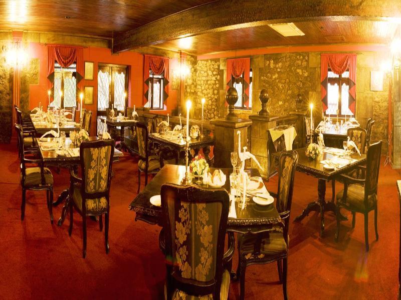 Hotel Nesbitt Castle Bulawayo Esterno foto